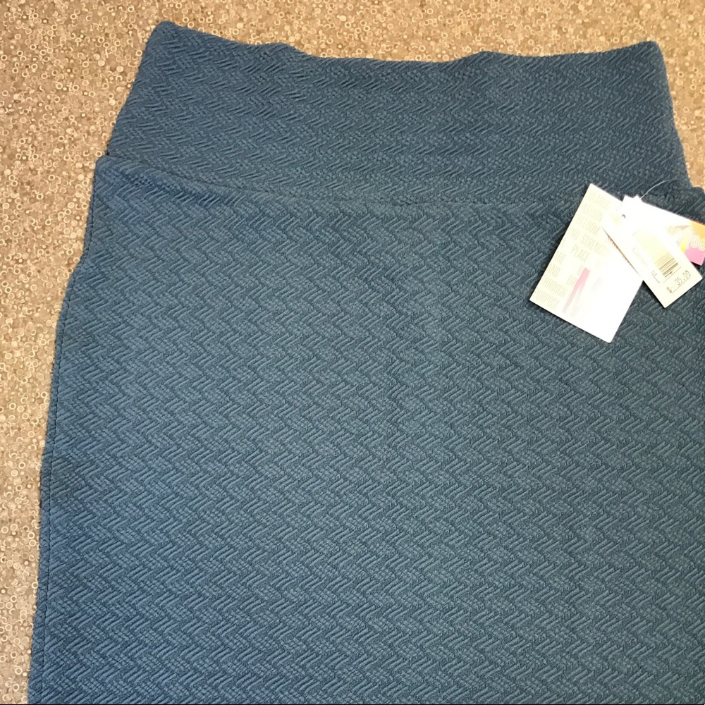 Lularoe Cassie NWT